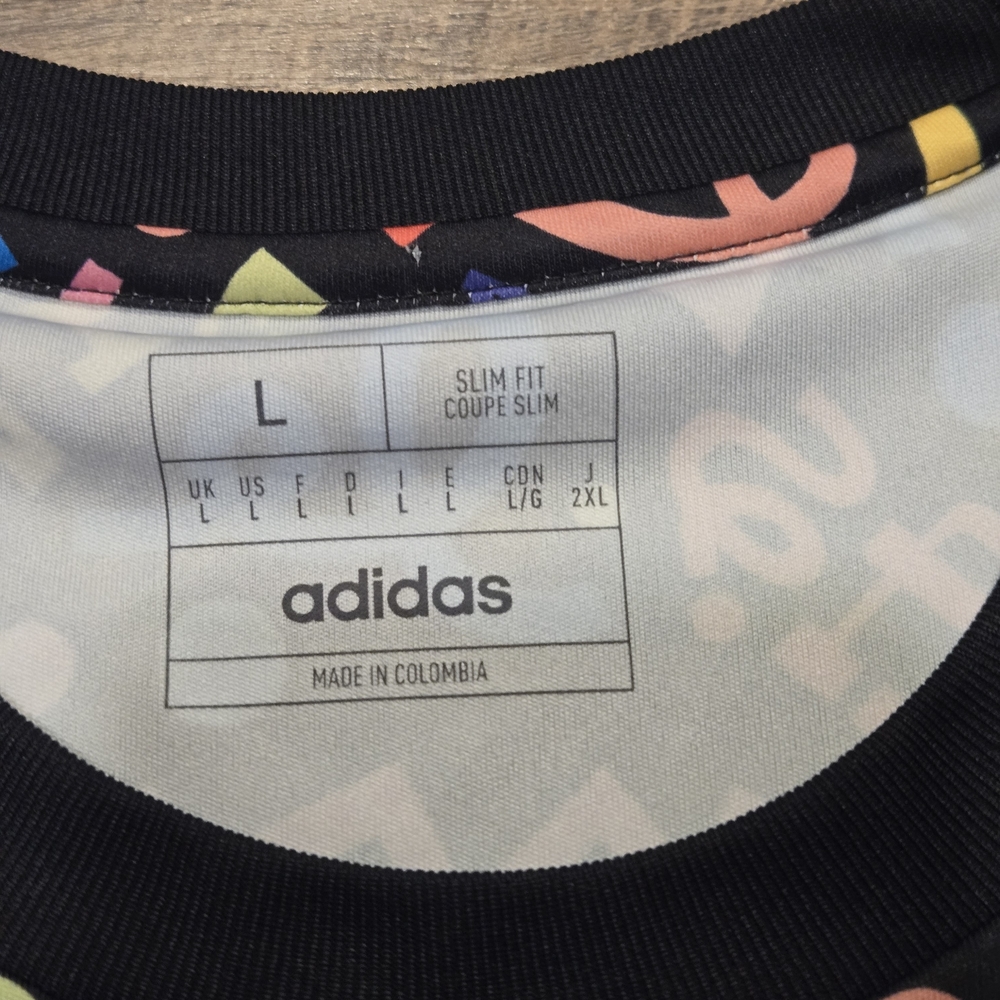 LAFC Training Soccer Jersey - Picture 4 of 5